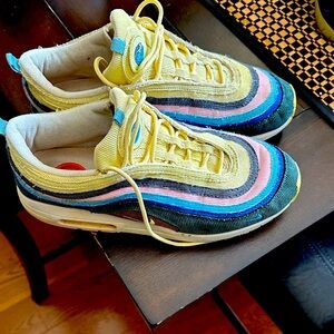 Nike Multicolor Air Max Sneakers